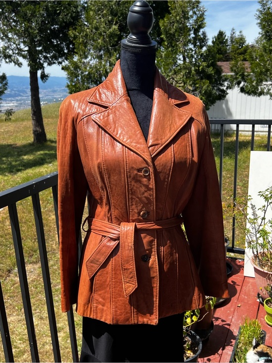 Wilsons Leather Jackets & Blazers - VTG Wilsons Womens Brown Soft Leather Collared Button Jacket-Size S